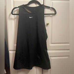 Black, Medium Nike tank top